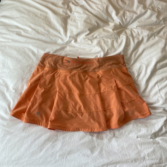 LULULEMON Pace Rival Skirt Mid Rise - Golden Apricot - Picture 3 of 6